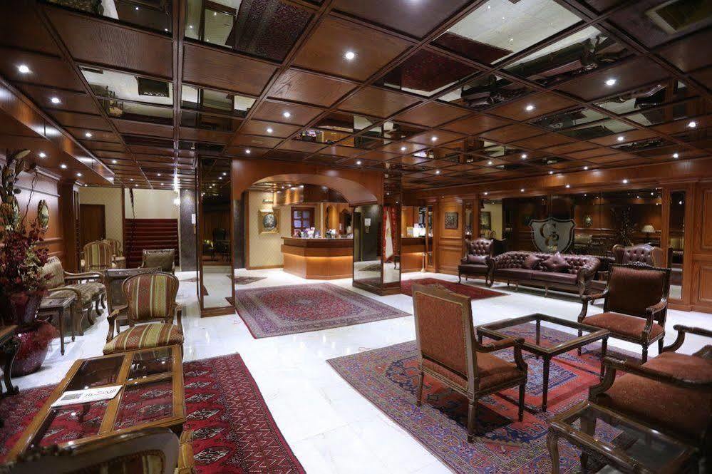 แกรนด์ กาเบรียล Hotel จูนิเย ภายนอก รูปภาพ