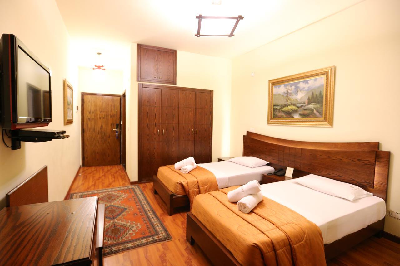แกรนด์ กาเบรียล Hotel จูนิเย ภายนอก รูปภาพ